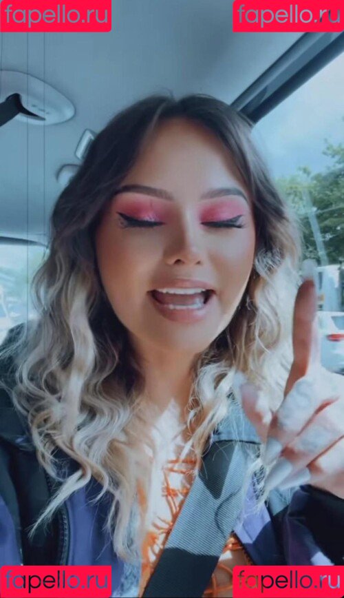 Talia Mar Onlyfans Photo Gallery 