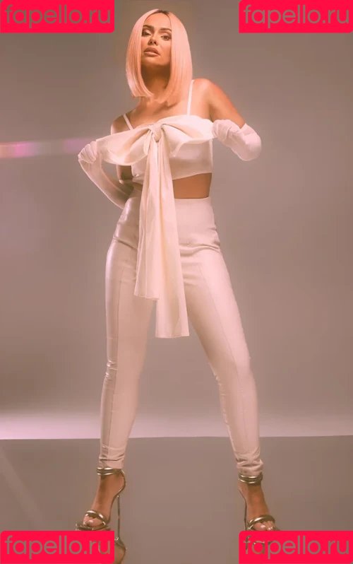 Talia Mar Onlyfans Photo Gallery 