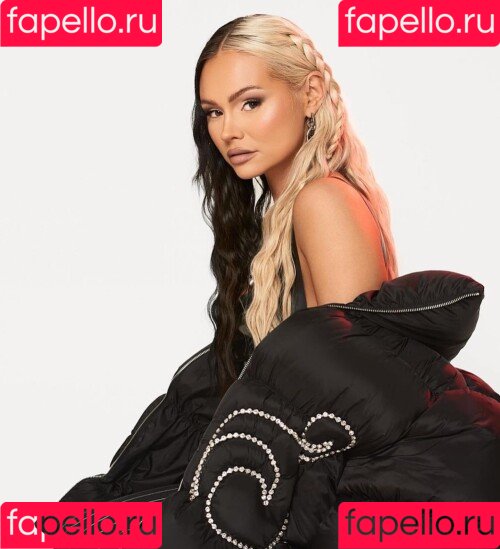 Talia Mar Onlyfans Photo Gallery 