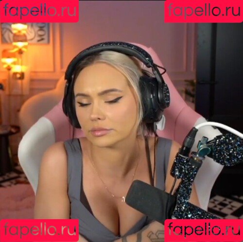 Talia Mar Onlyfans Photo Gallery 