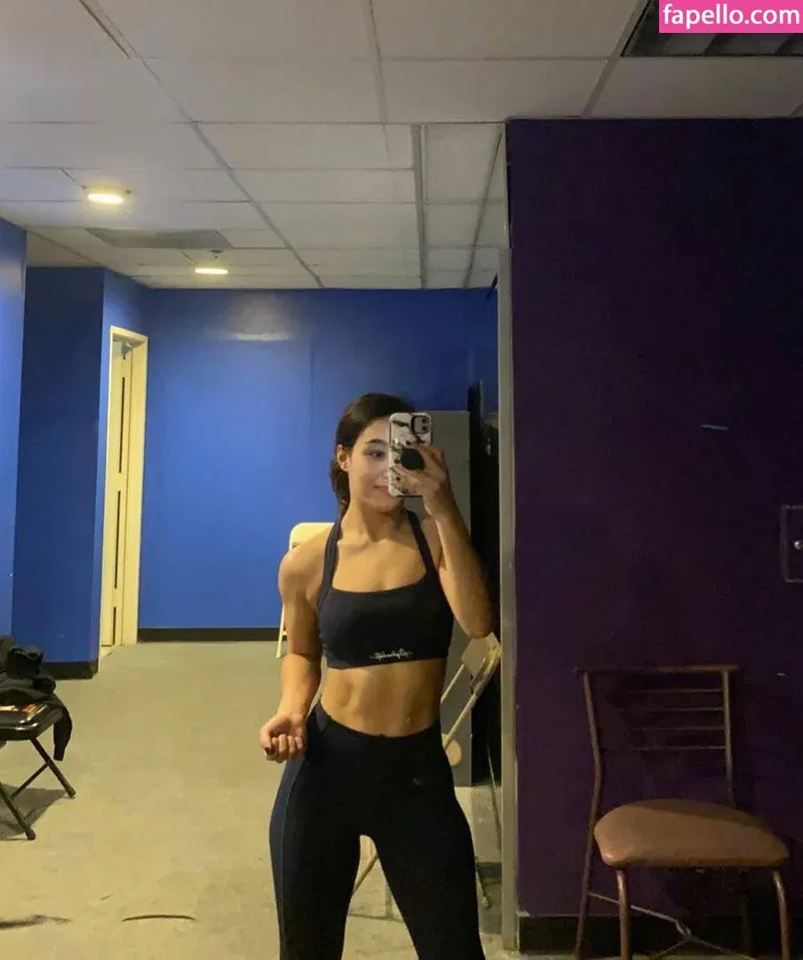 Roxanne Perez Onlyfans Photo Gallery 