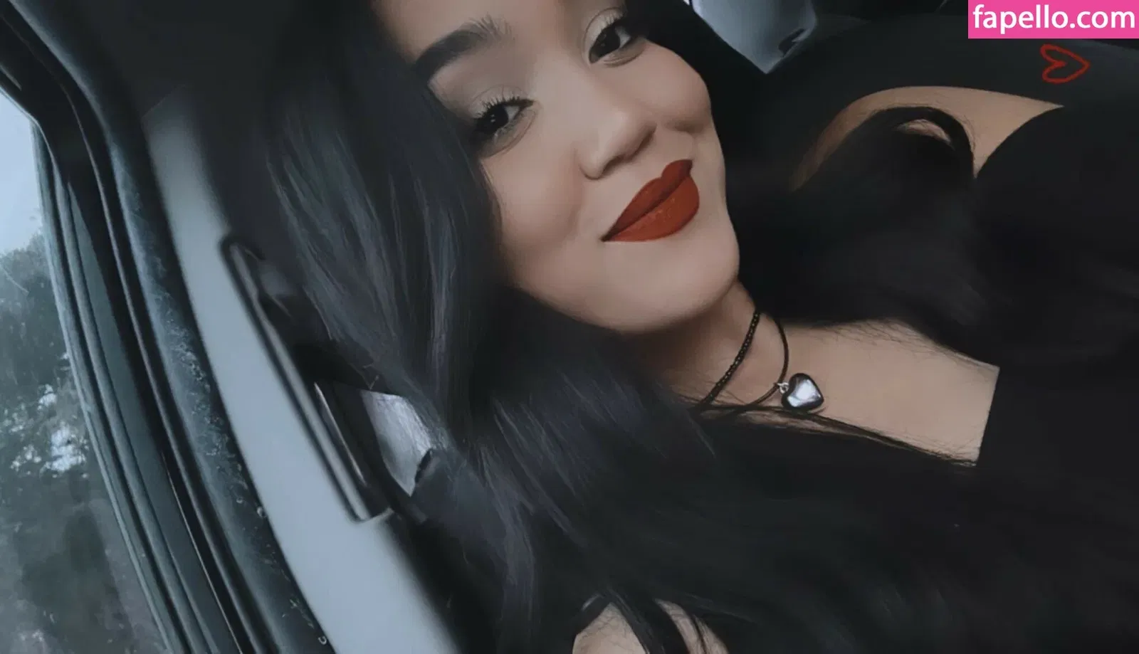 Roxanne Perez Onlyfans Photo Gallery 