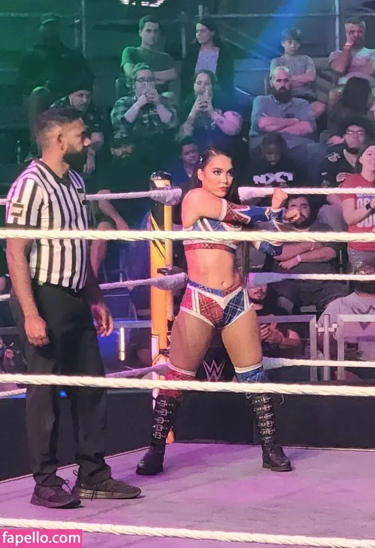 Roxanne Perez Onlyfans Photo Gallery 