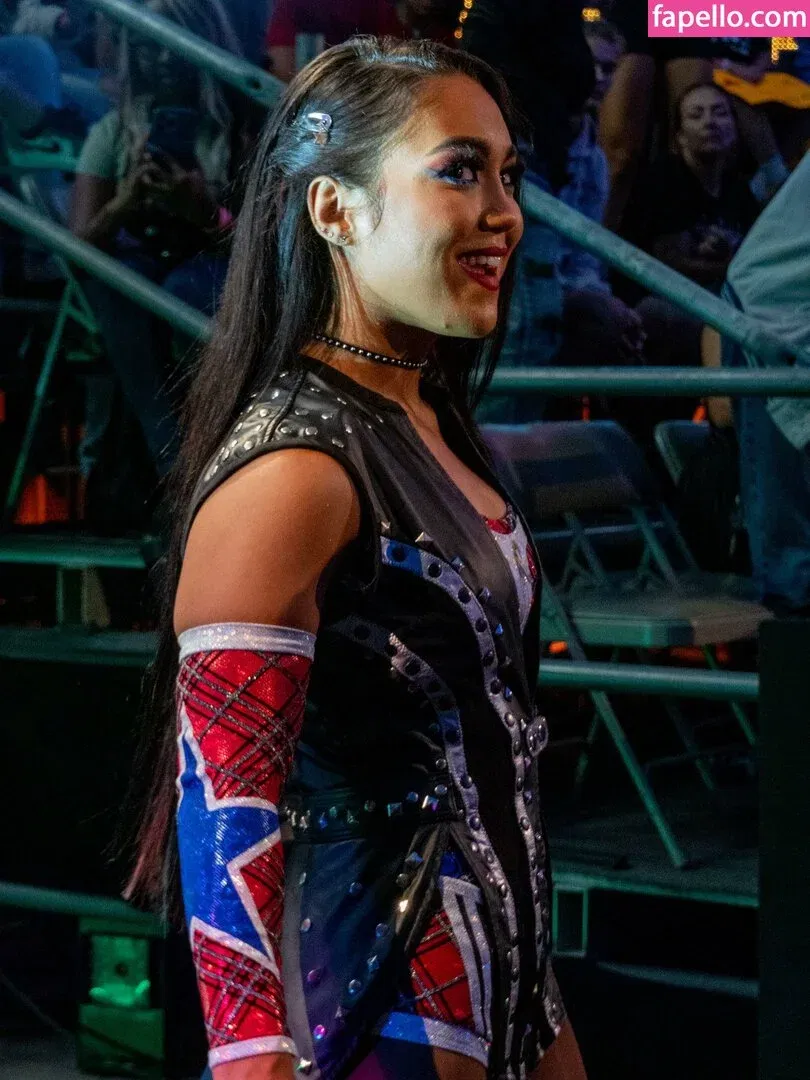 Roxanne Perez Onlyfans Photo Gallery 