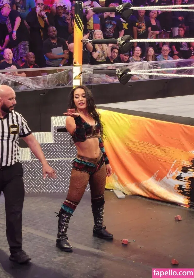 Roxanne Perez Onlyfans Photo Gallery 