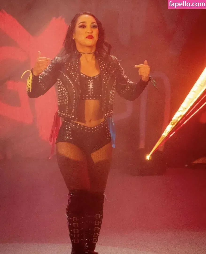 Roxanne Perez Onlyfans Photo Gallery 