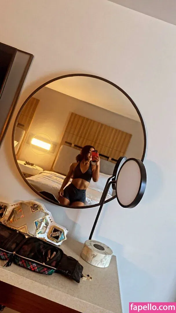 Roxanne Perez Onlyfans Photo Gallery 