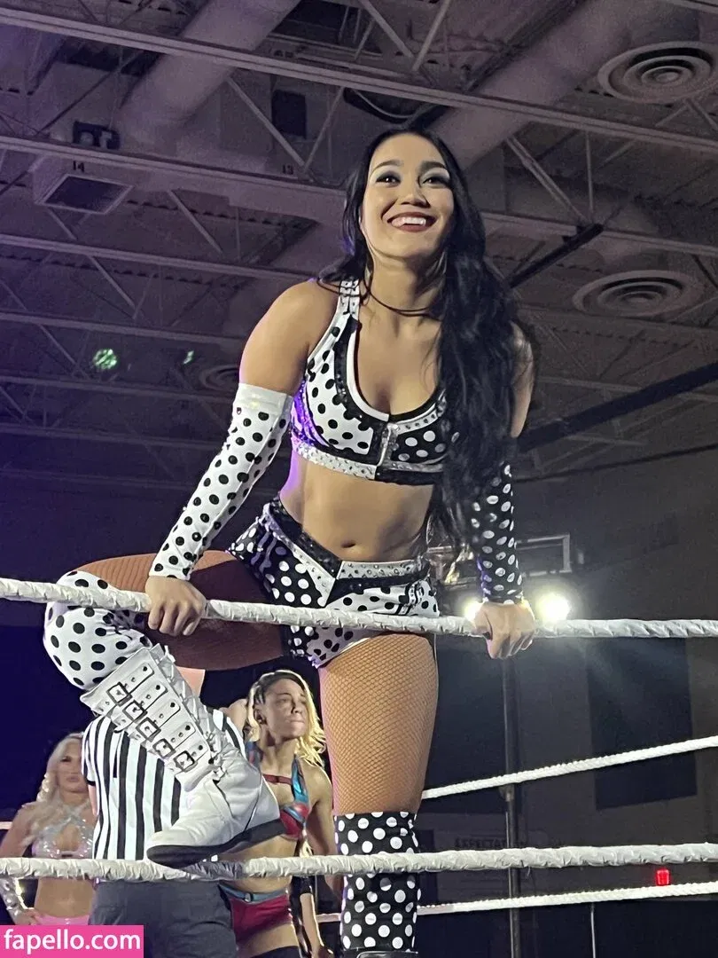 Roxanne Perez Onlyfans Photo Gallery 