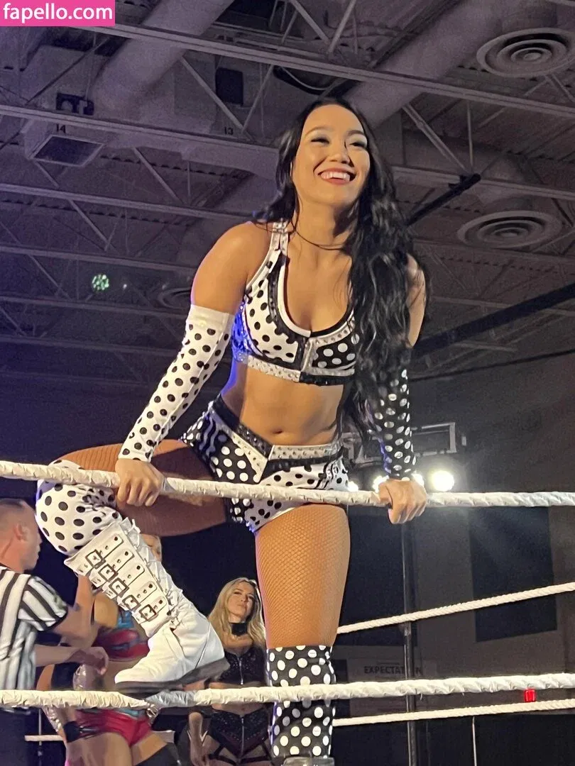 Roxanne Perez Onlyfans Photo Gallery 