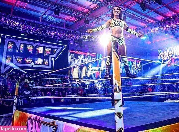 Roxanne Perez Onlyfans Photo Gallery 