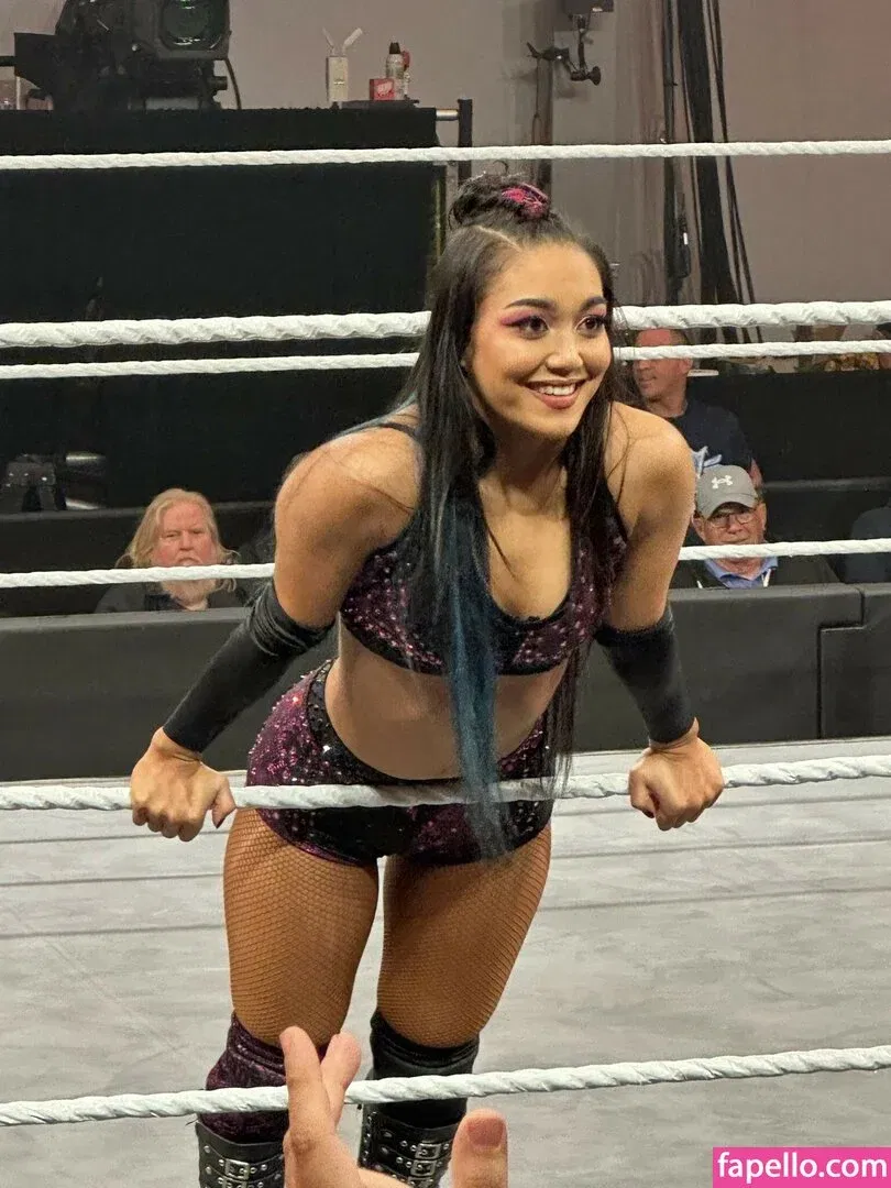 Roxanne Perez Onlyfans Photo Gallery 