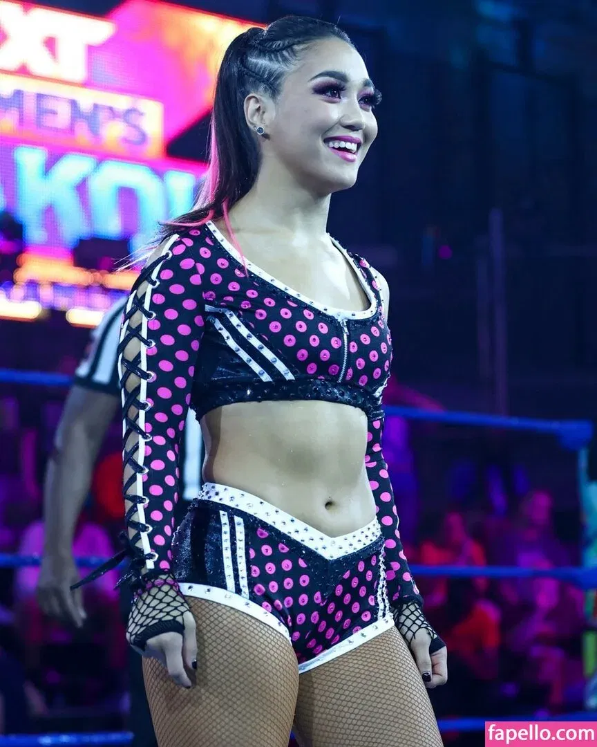 Roxanne Perez Onlyfans Photo Gallery 