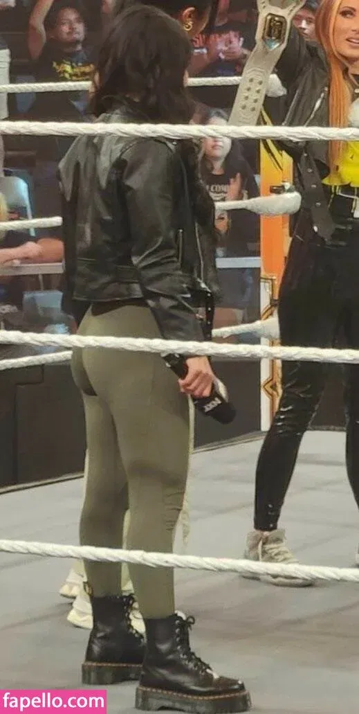 Roxanne Perez Onlyfans Photo Gallery 