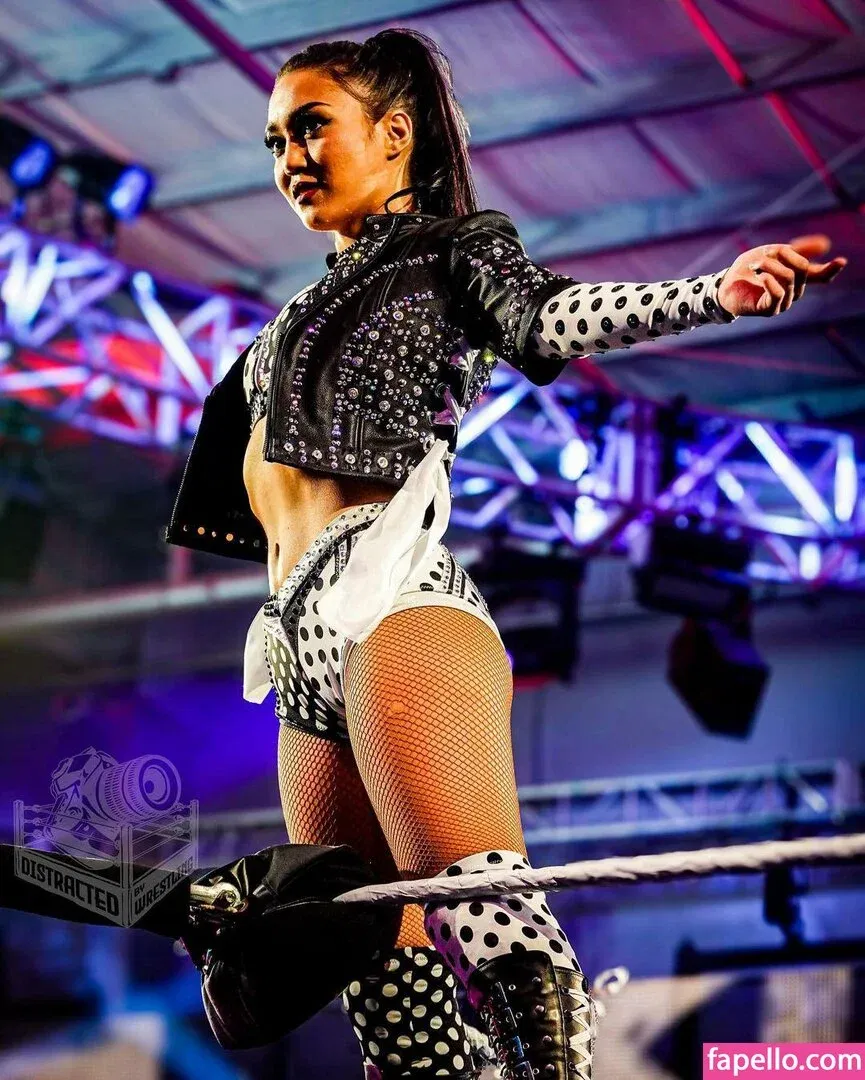 Roxanne Perez Onlyfans Photo Gallery 