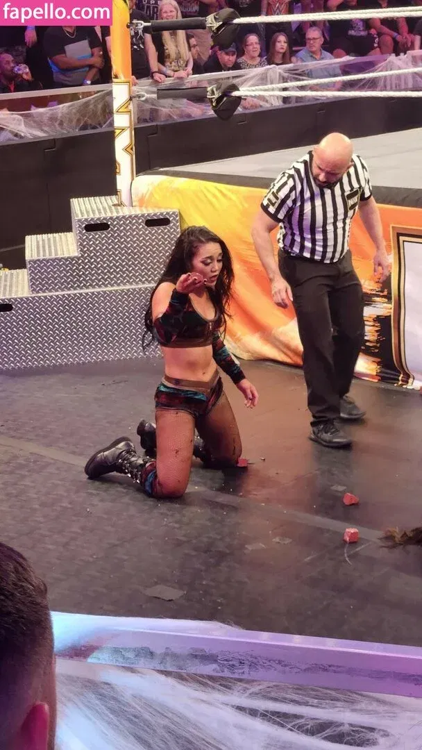 Roxanne Perez Onlyfans Photo Gallery 