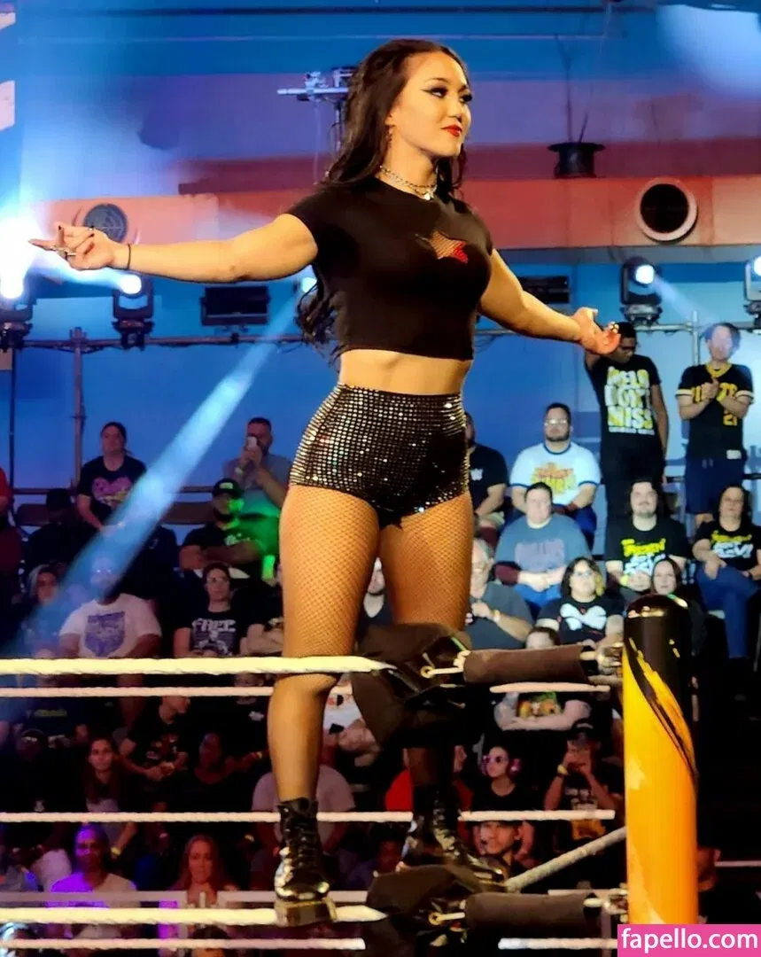 Roxanne Perez Onlyfans Photo Gallery 