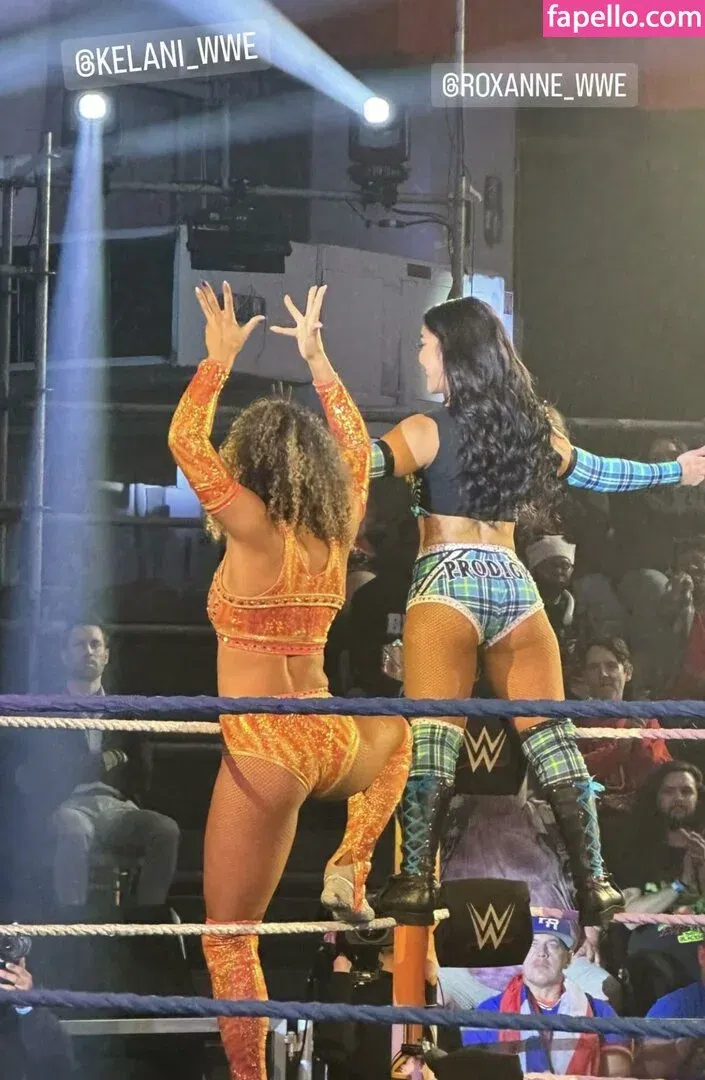 Roxanne Perez Onlyfans Photo Gallery 