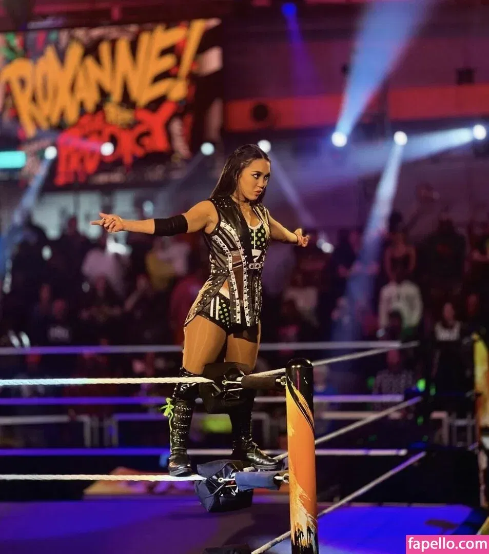 Roxanne Perez Onlyfans Photo Gallery 