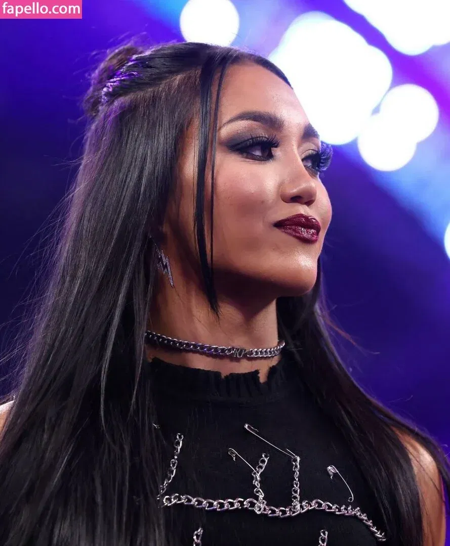 Roxanne Perez Onlyfans Photo Gallery 