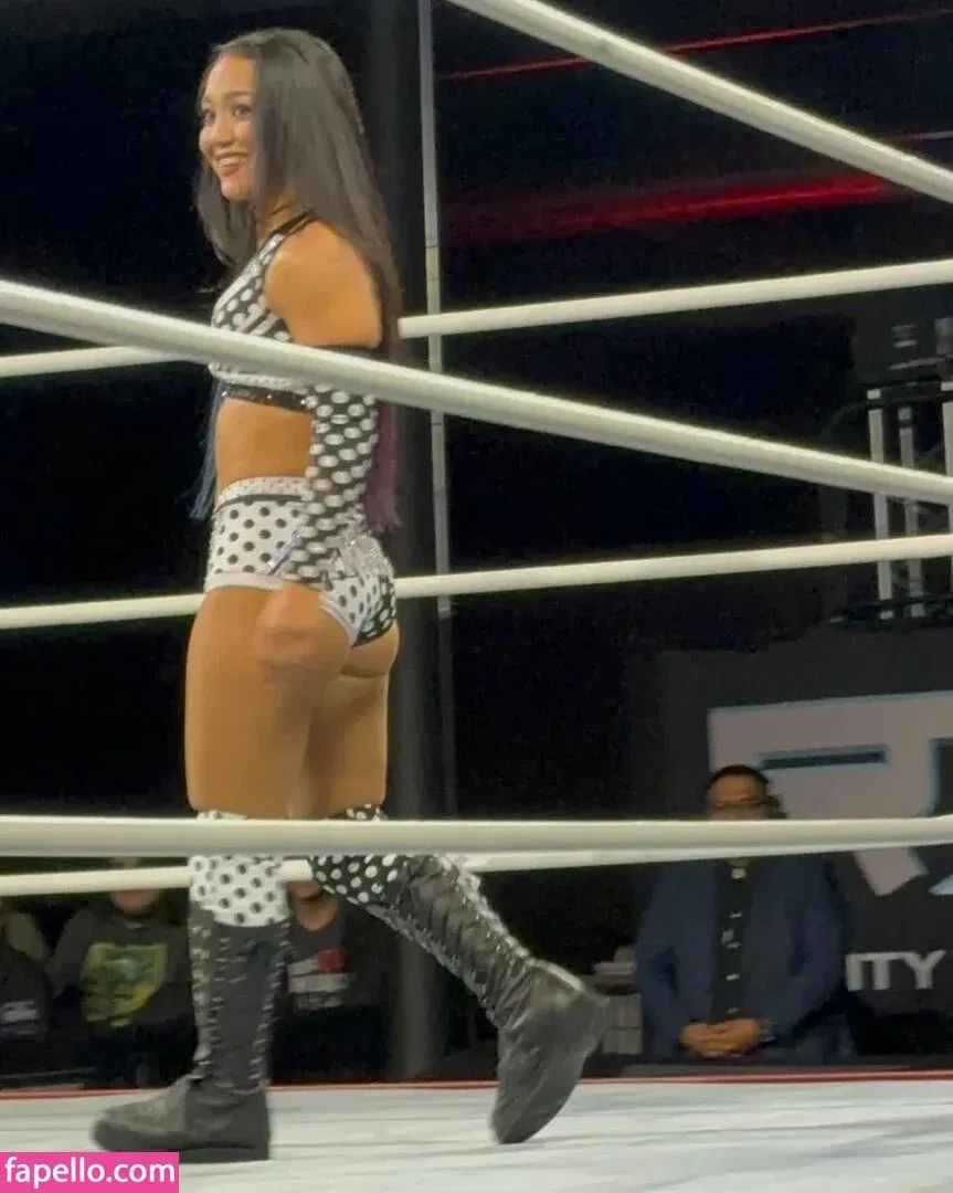 Roxanne Perez Onlyfans Photo Gallery 