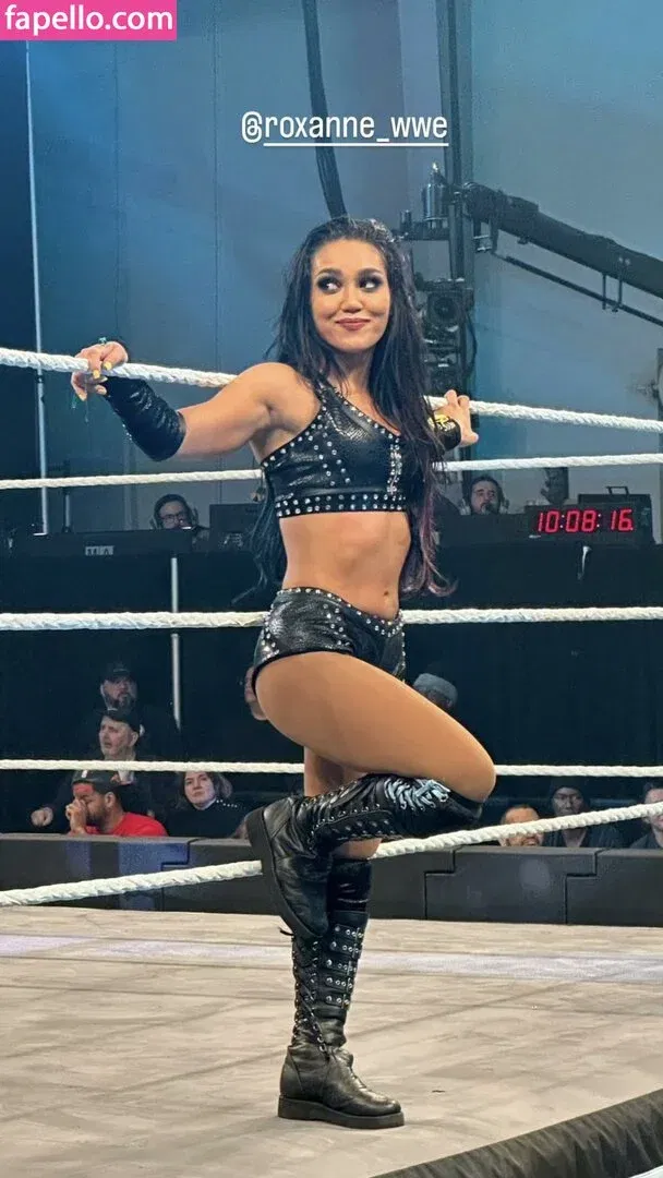 Roxanne Perez Onlyfans Photo Gallery 