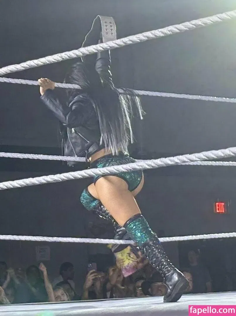 Roxanne Perez Onlyfans Photo Gallery 