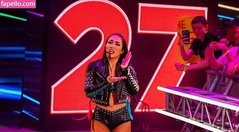 Roxanne Perez Onlyfans Photo Gallery 