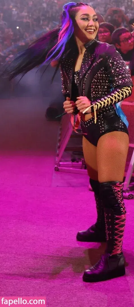 Roxanne Perez Onlyfans Photo Gallery 