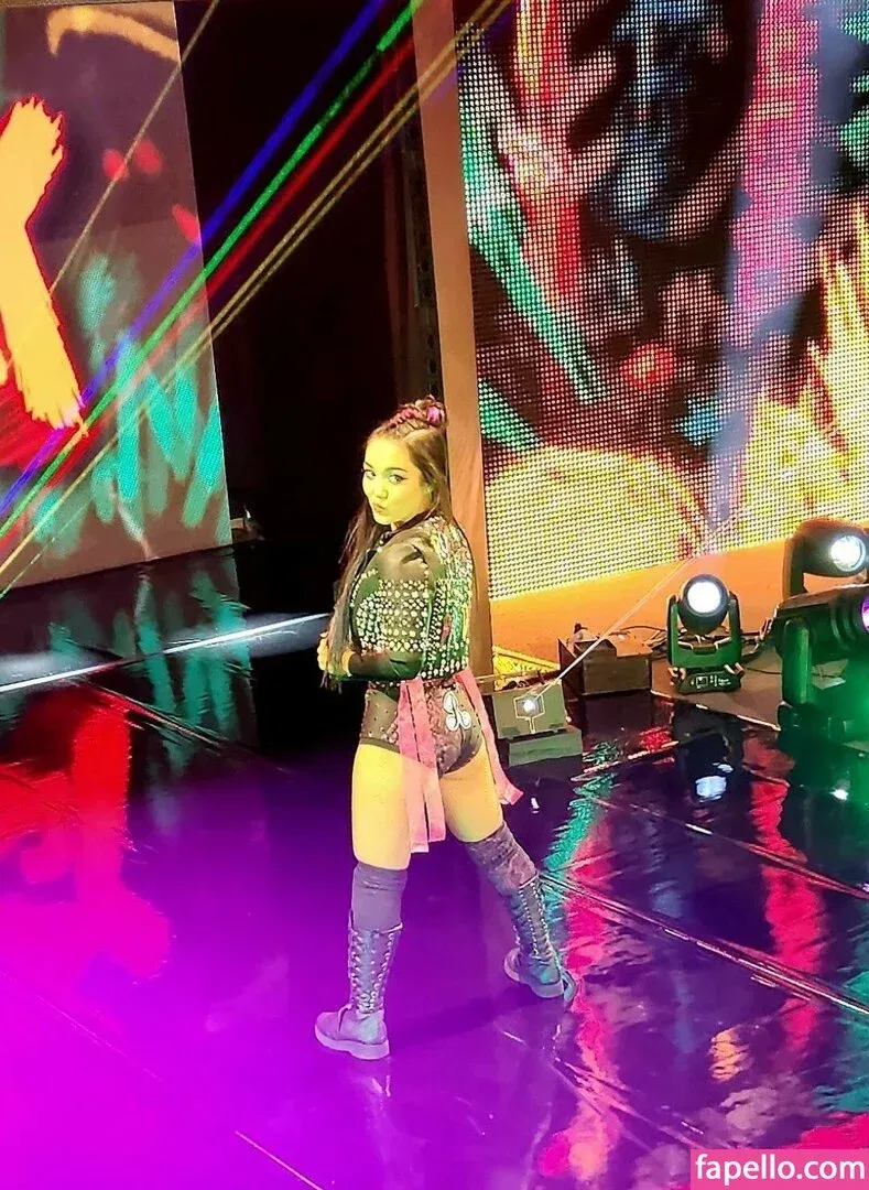 Roxanne Perez Onlyfans Photo Gallery 