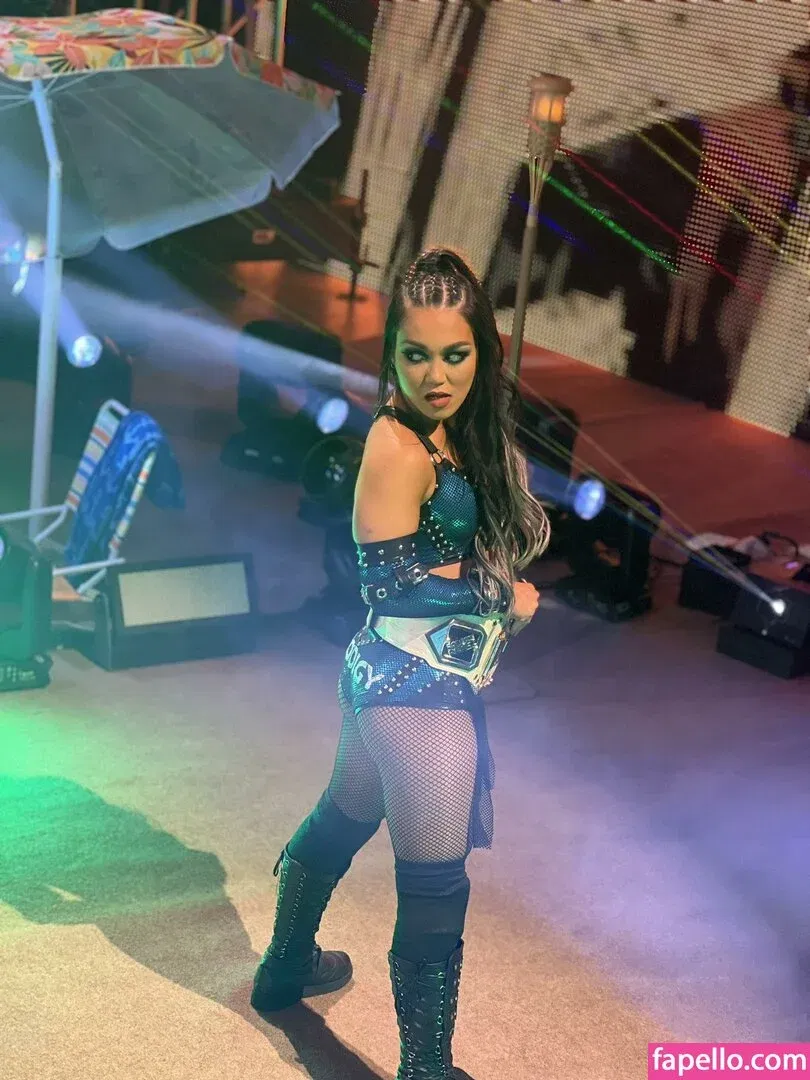 Roxanne Perez Onlyfans Photo Gallery 