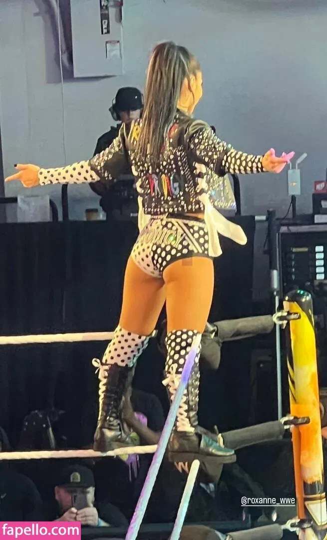 Roxanne Perez Onlyfans Photo Gallery 