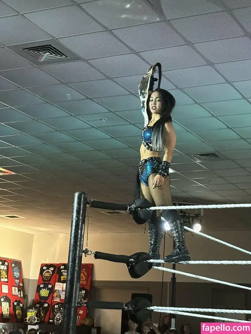 Roxanne Perez Onlyfans Photo Gallery 