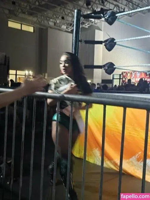 Roxanne Perez Onlyfans Photo Gallery 