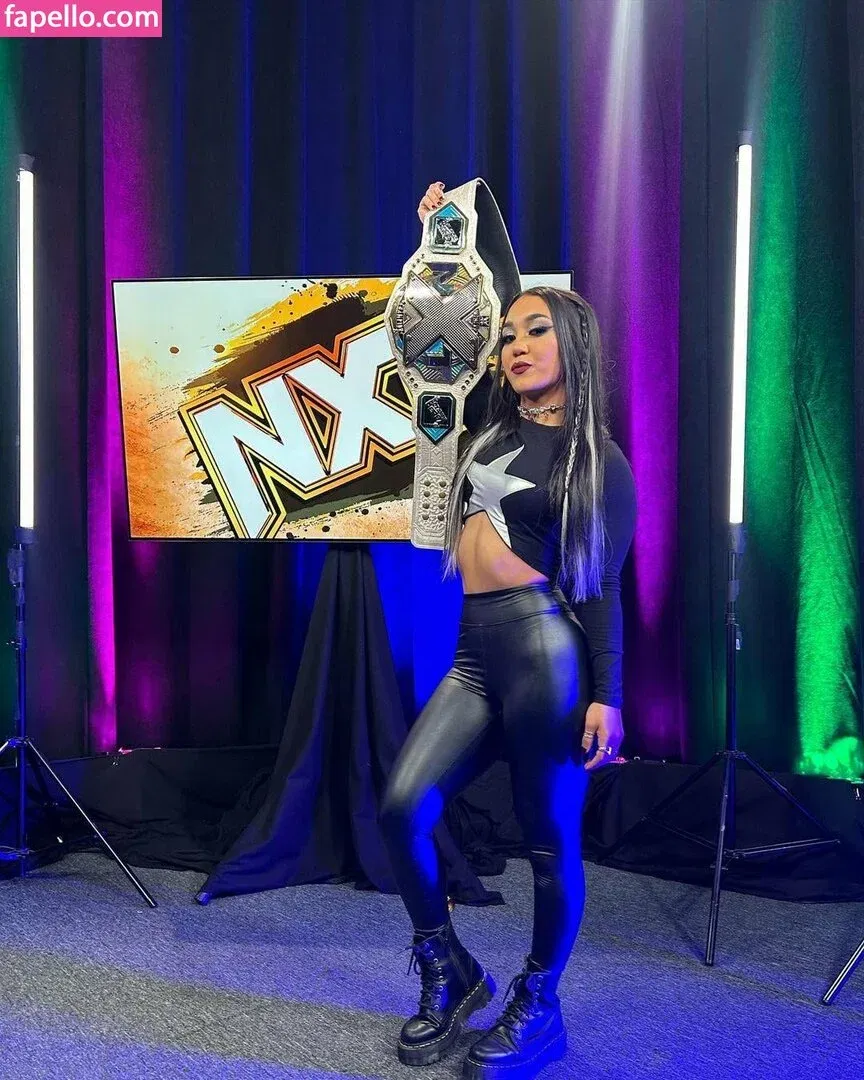 Roxanne Perez Onlyfans Photo Gallery 