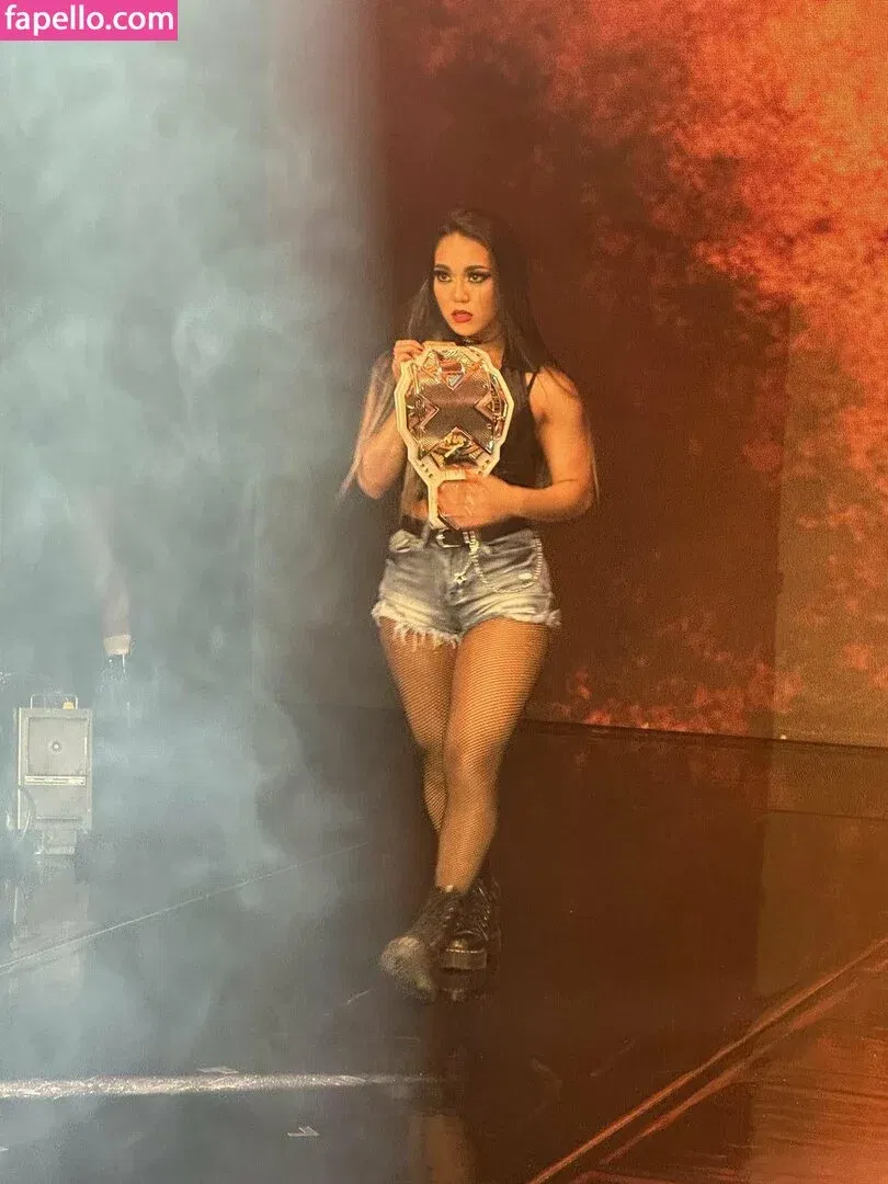 Roxanne Perez Onlyfans Photo Gallery 