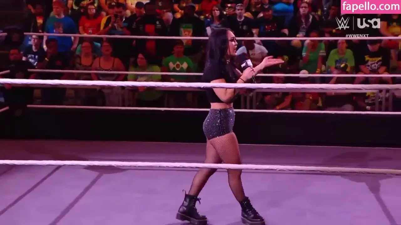 Roxanne Perez Onlyfans Photo Gallery 