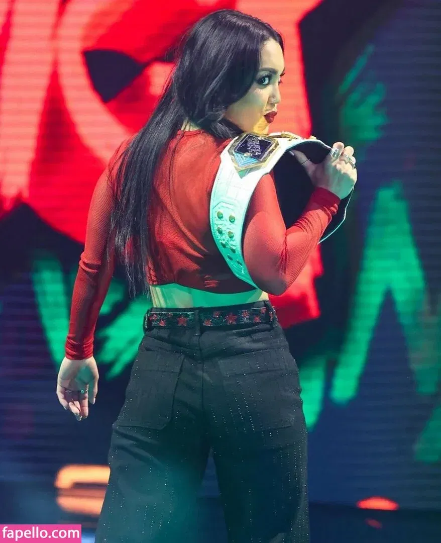 Roxanne Perez Onlyfans Photo Gallery 