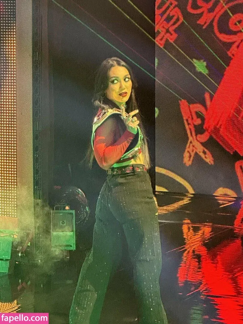 Roxanne Perez Onlyfans Photo Gallery 