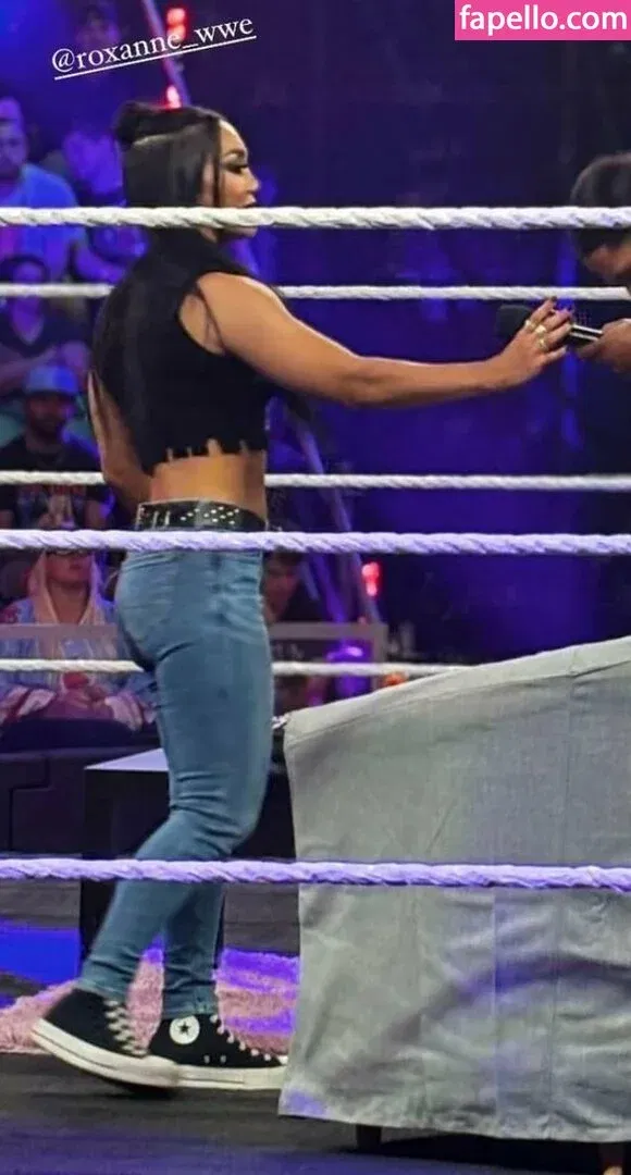 Roxanne Perez Onlyfans Photo Gallery 