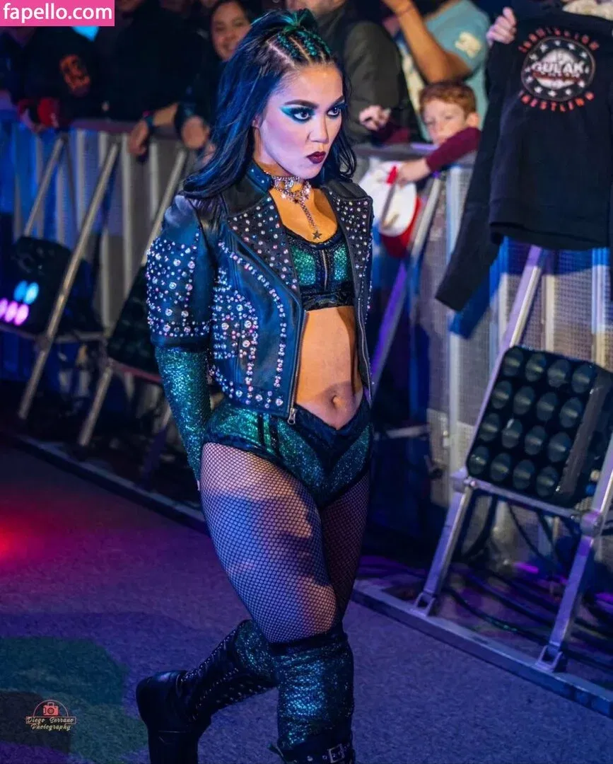 Roxanne Perez Onlyfans Photo Gallery 