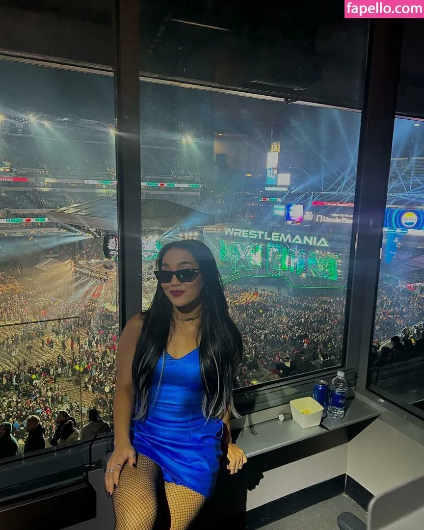 Roxanne Perez Onlyfans Photo Gallery 