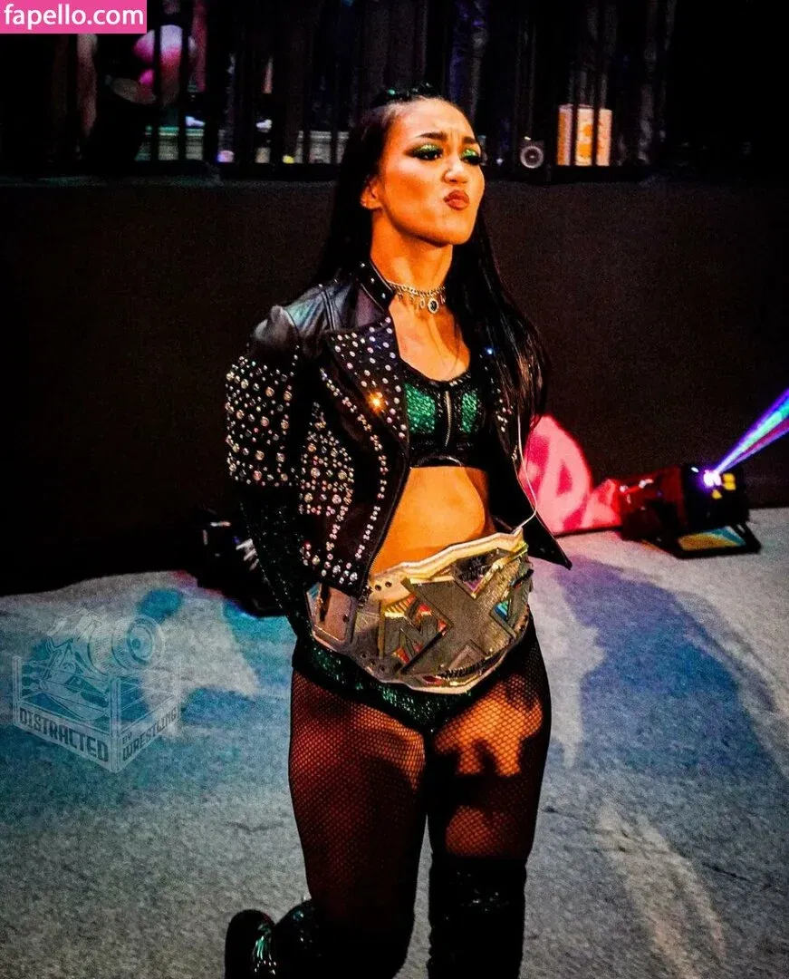 Roxanne Perez Onlyfans Photo Gallery 