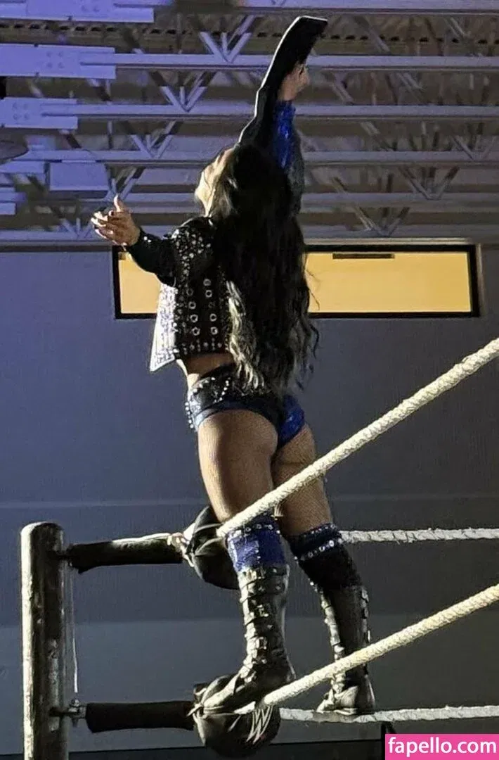 Roxanne Perez Onlyfans Photo Gallery 