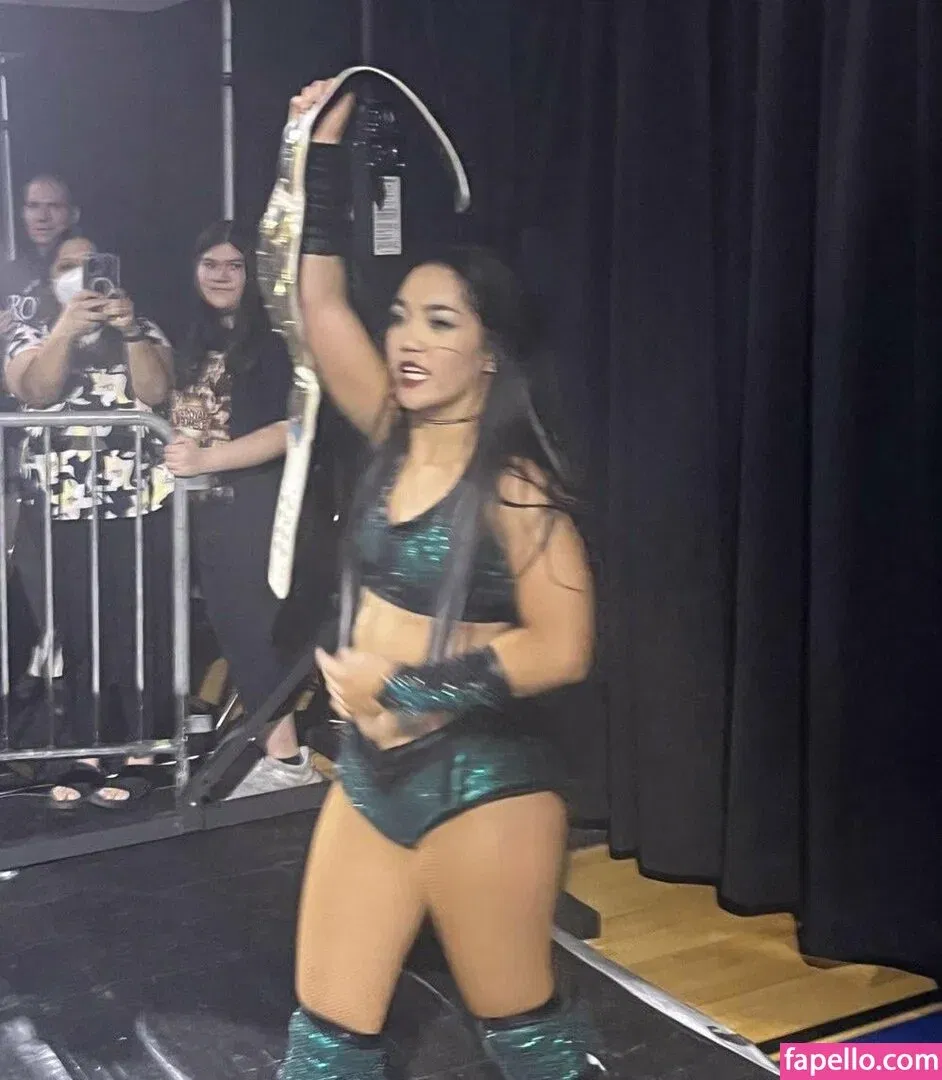 Roxanne Perez Onlyfans Photo Gallery 