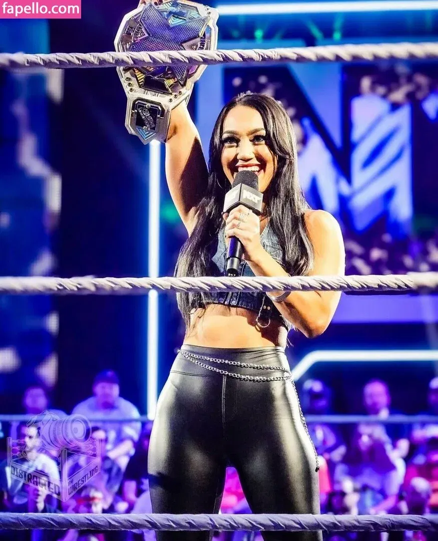 Roxanne Perez Onlyfans Photo Gallery 