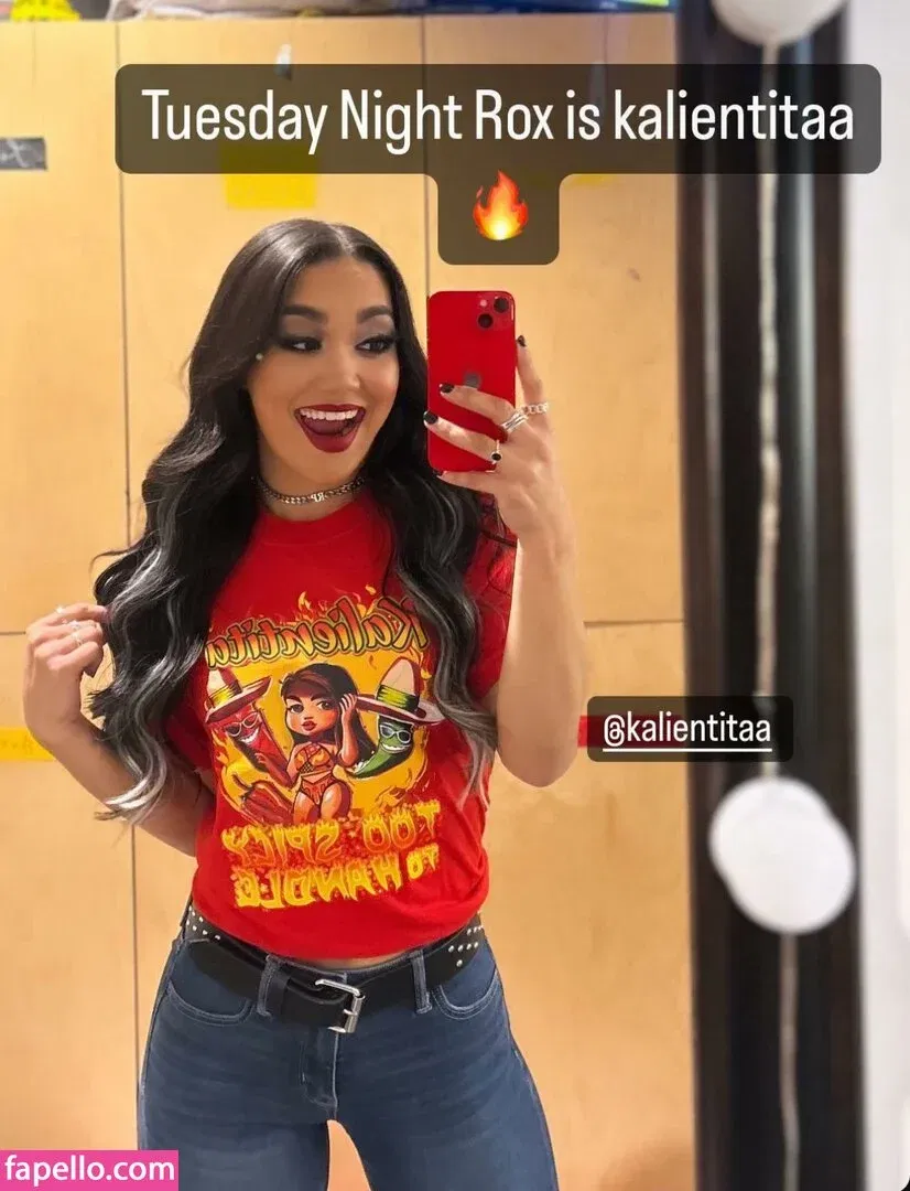 Roxanne Perez Onlyfans Photo Gallery 