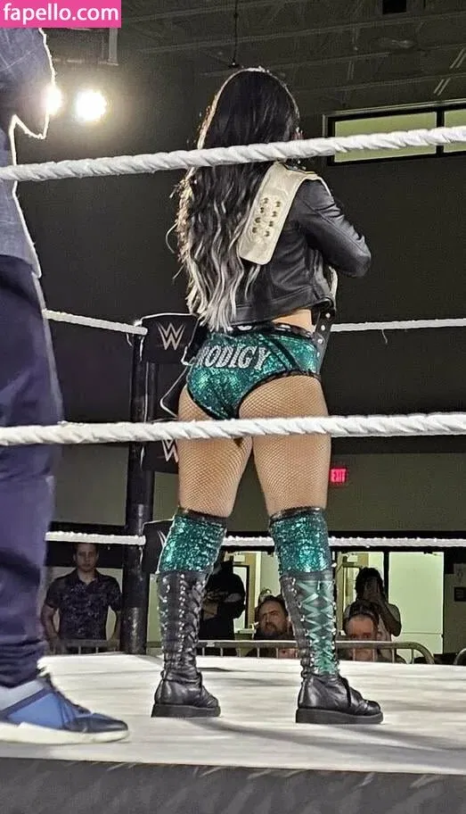 Roxanne Perez Onlyfans Photo Gallery 