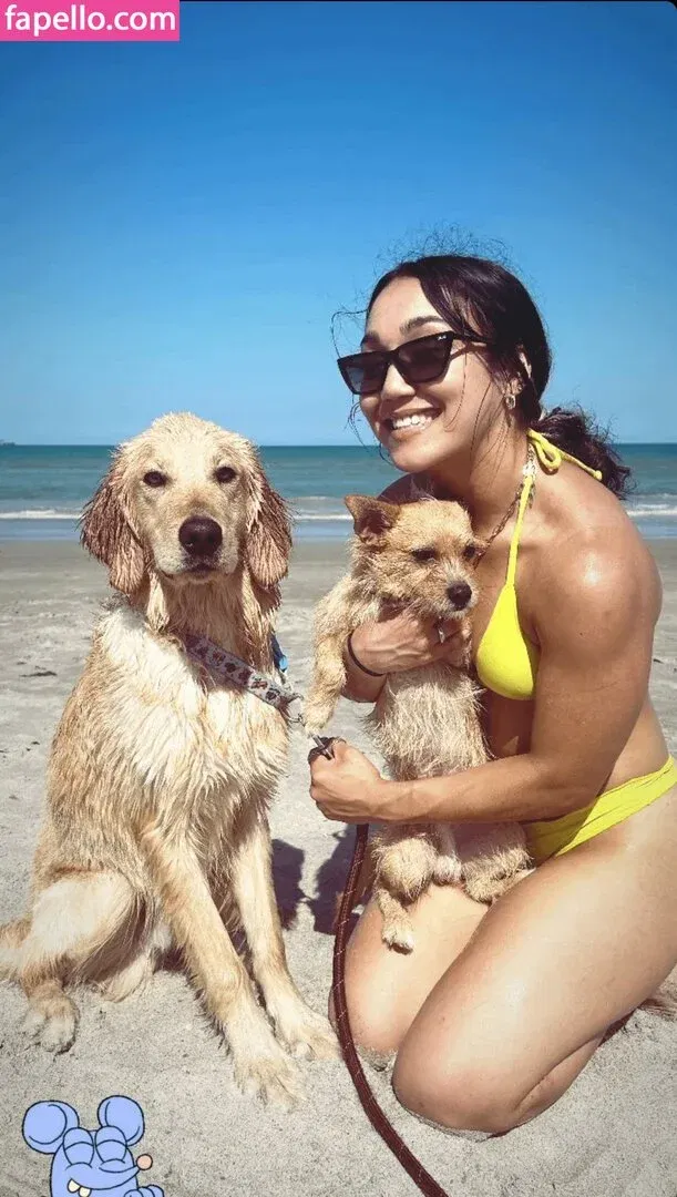 Roxanne Perez Onlyfans Photo Gallery 