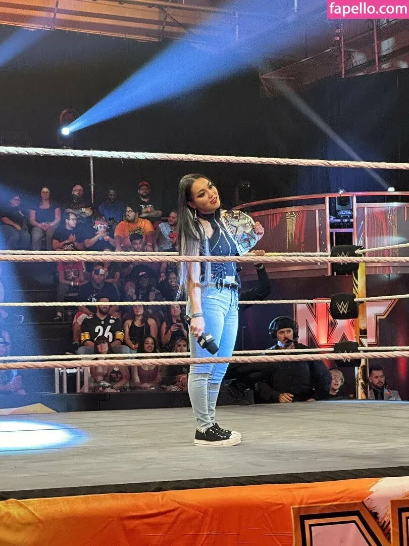 Roxanne Perez Onlyfans Photo Gallery 