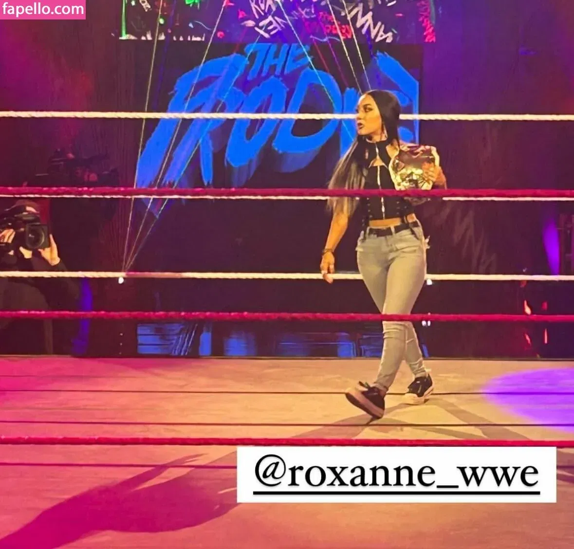 Roxanne Perez Onlyfans Photo Gallery 